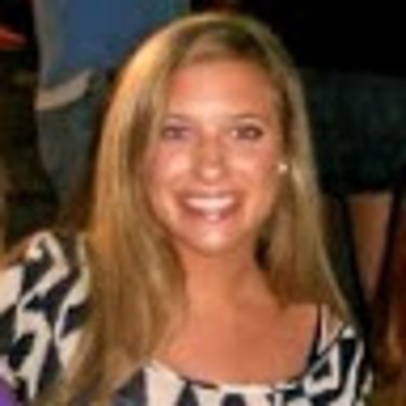 Meet your Posher, Michelle - Picture 1 of 1